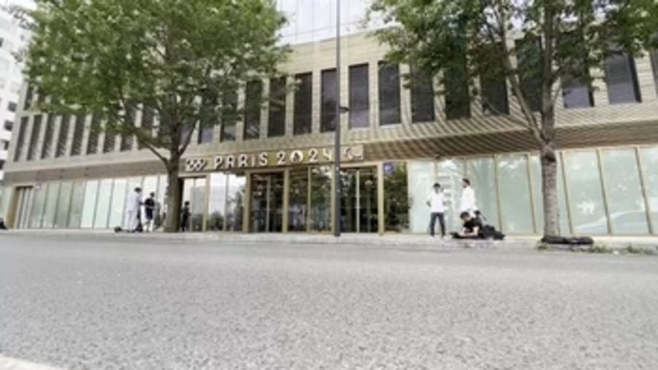 Registro en la sede del Comité Organizador de los JJOO de París 2024