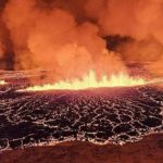 El volcán de Islandia entra en erupción