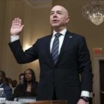 El Senado desestima el juicio político contra Alejandro Mayorkas