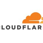 La palabra cloudflare con su logo, una nube naranja, en un fondo blanco
