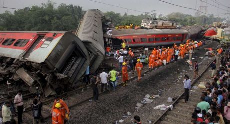 Tragic train crash in India saddens families, Ursula von der Leyen sents condolences