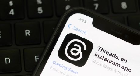 Threads loses hald of its users, bad news for the Instagram app