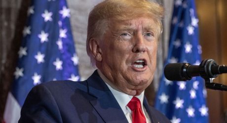 Can Donald Trump continue his campaign in the United States after multiple investigations?
