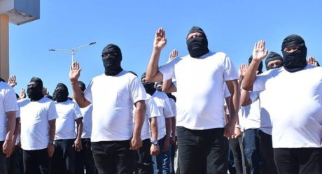 Nicaragua unveiled its new “volunteer police” with 30,000 hooded civilians