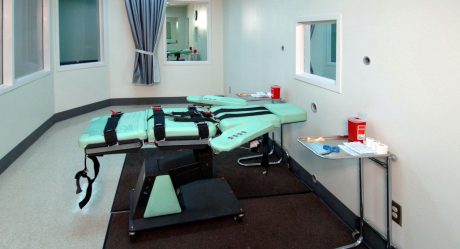 Court blocks Louisiana’s first nitrogen gas execution due to the risk of extreme suffering