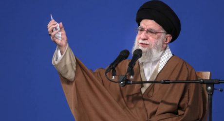 Khamenei Reappears and Warns the U.S.: “We Slapped Them in the Face”